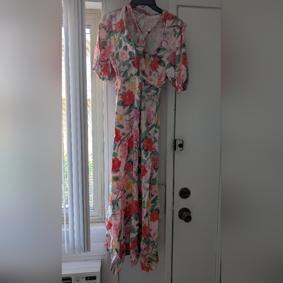 Old navy Floral Dress Size Small - Picture 7 of 8